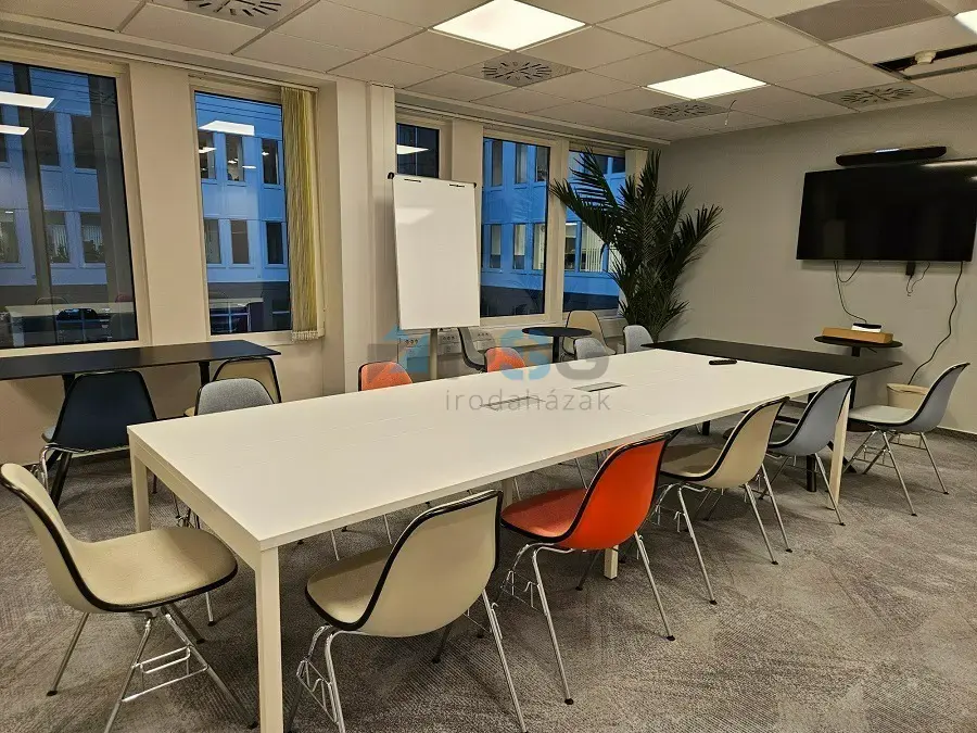 East-West Business Center