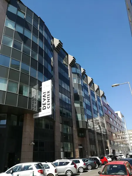 Dévai Center