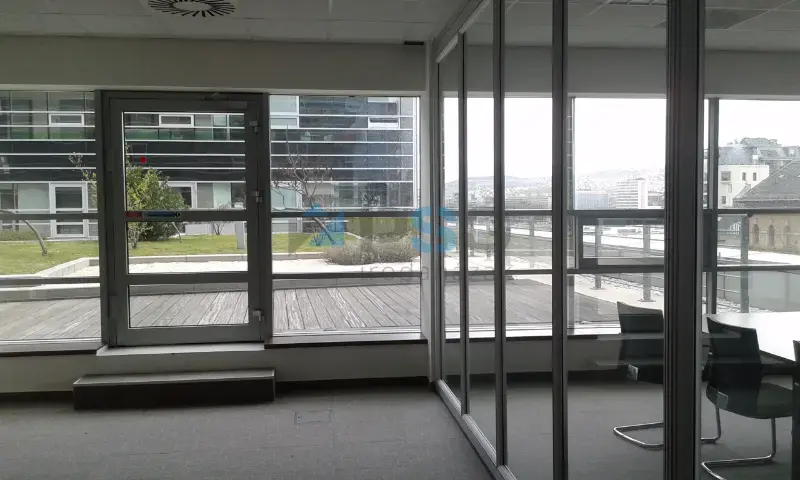 myHive Haller Gardens