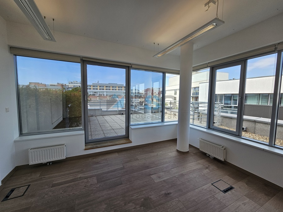 Residence Irodaházak