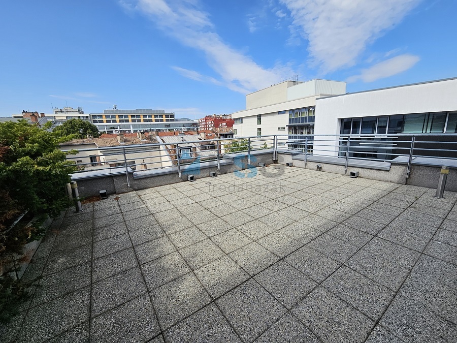 Residence Irodaházak