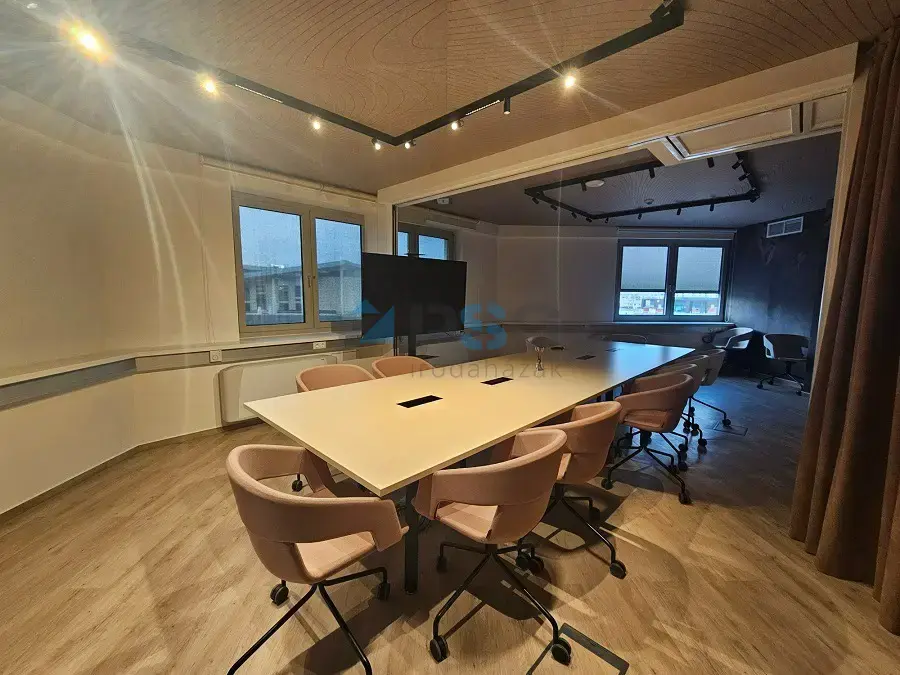 River Estates irodaház