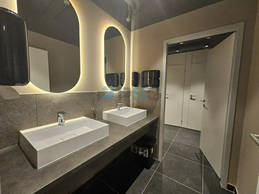 River Estates irodaház