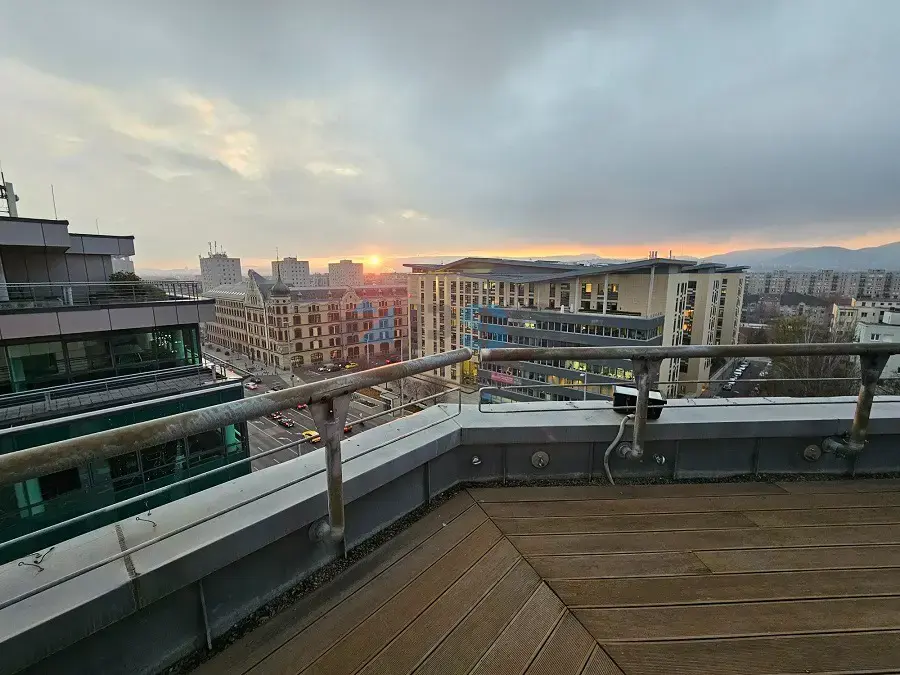 River Estates irodaház