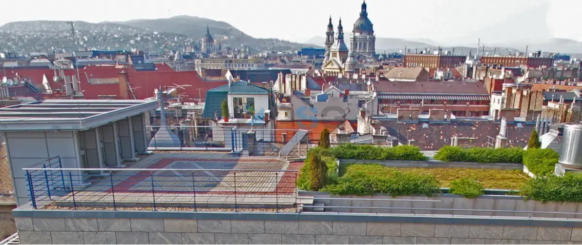 Uniqa Plaza irodaház