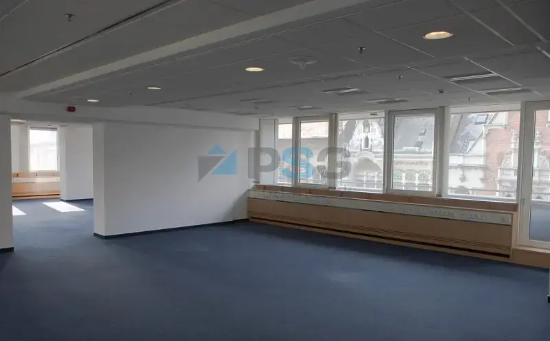 Uniqa Plaza irodaház