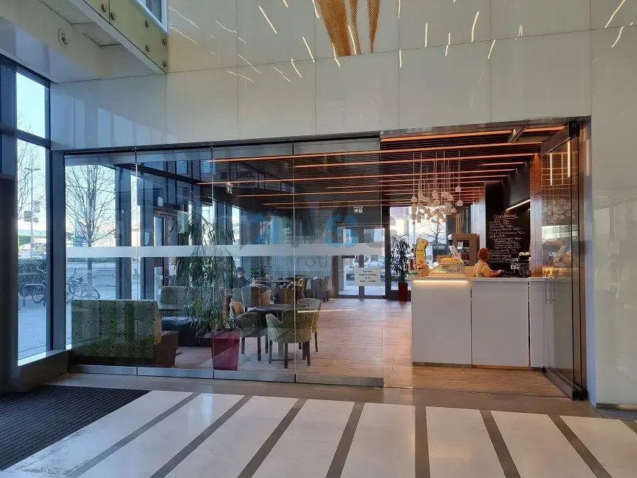 Váci Corner Offices