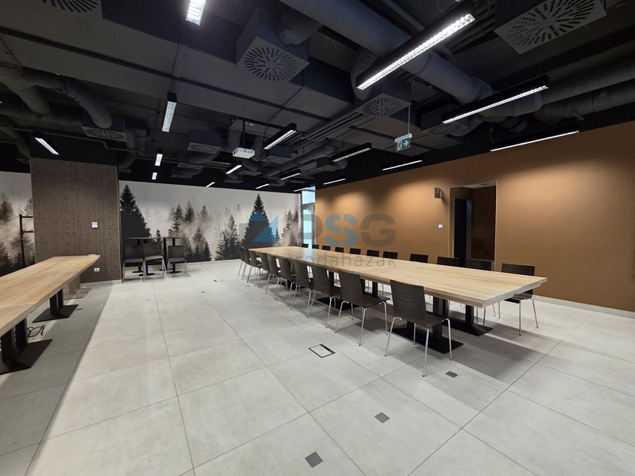 Váci Corner Offices