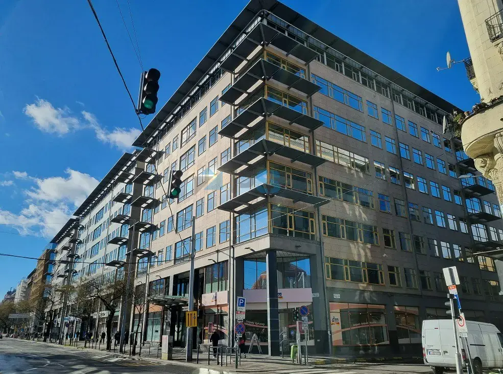 WestEnd Business Center