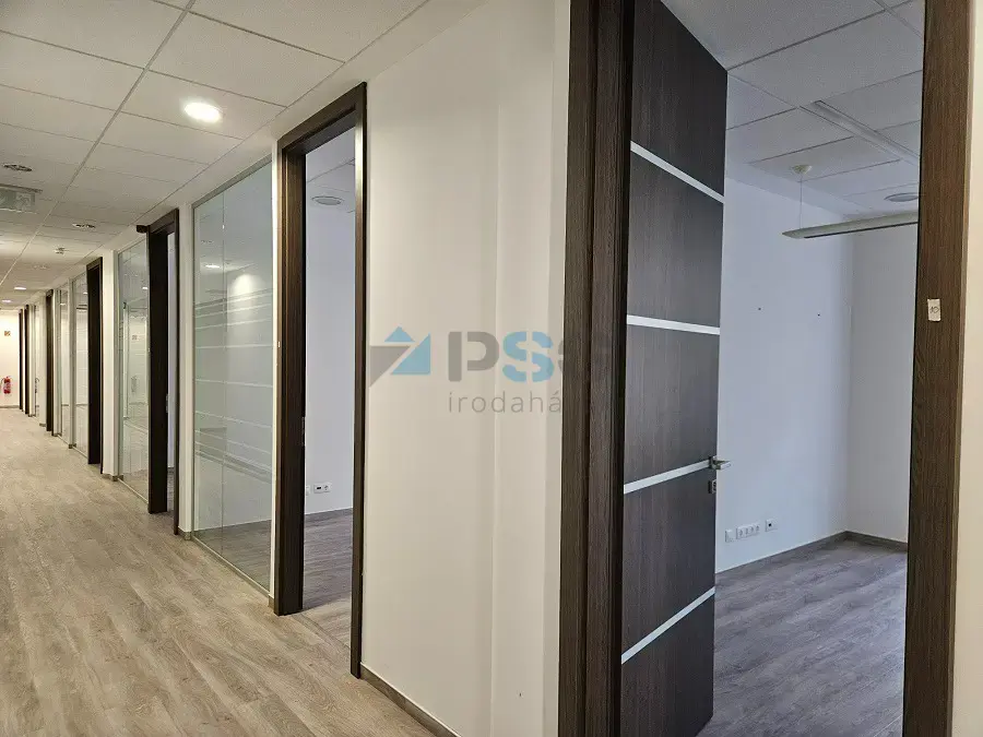 WestEnd Business Center