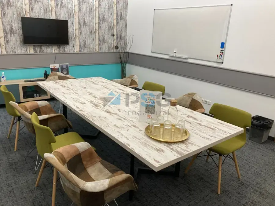 BJ48 Business Center