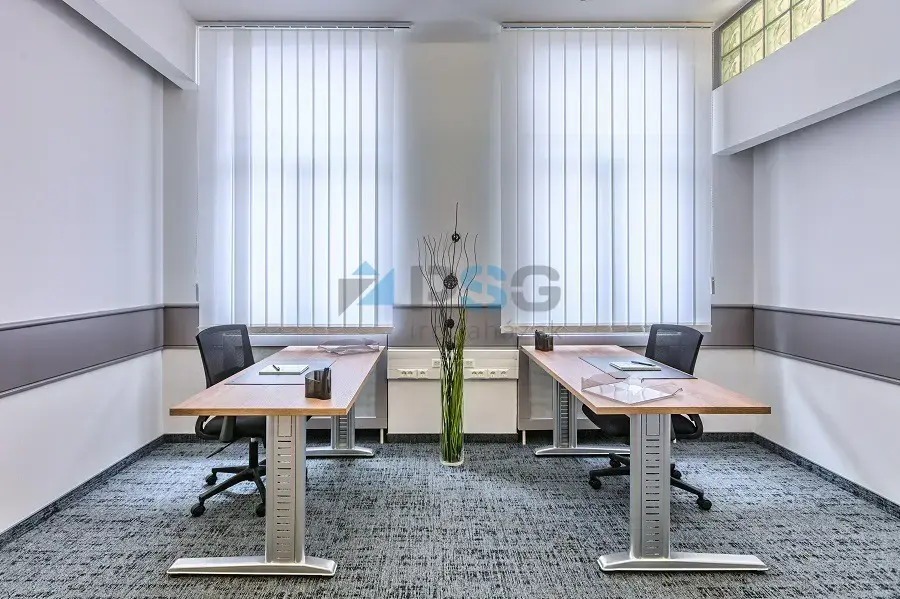 BJ48 Business Center