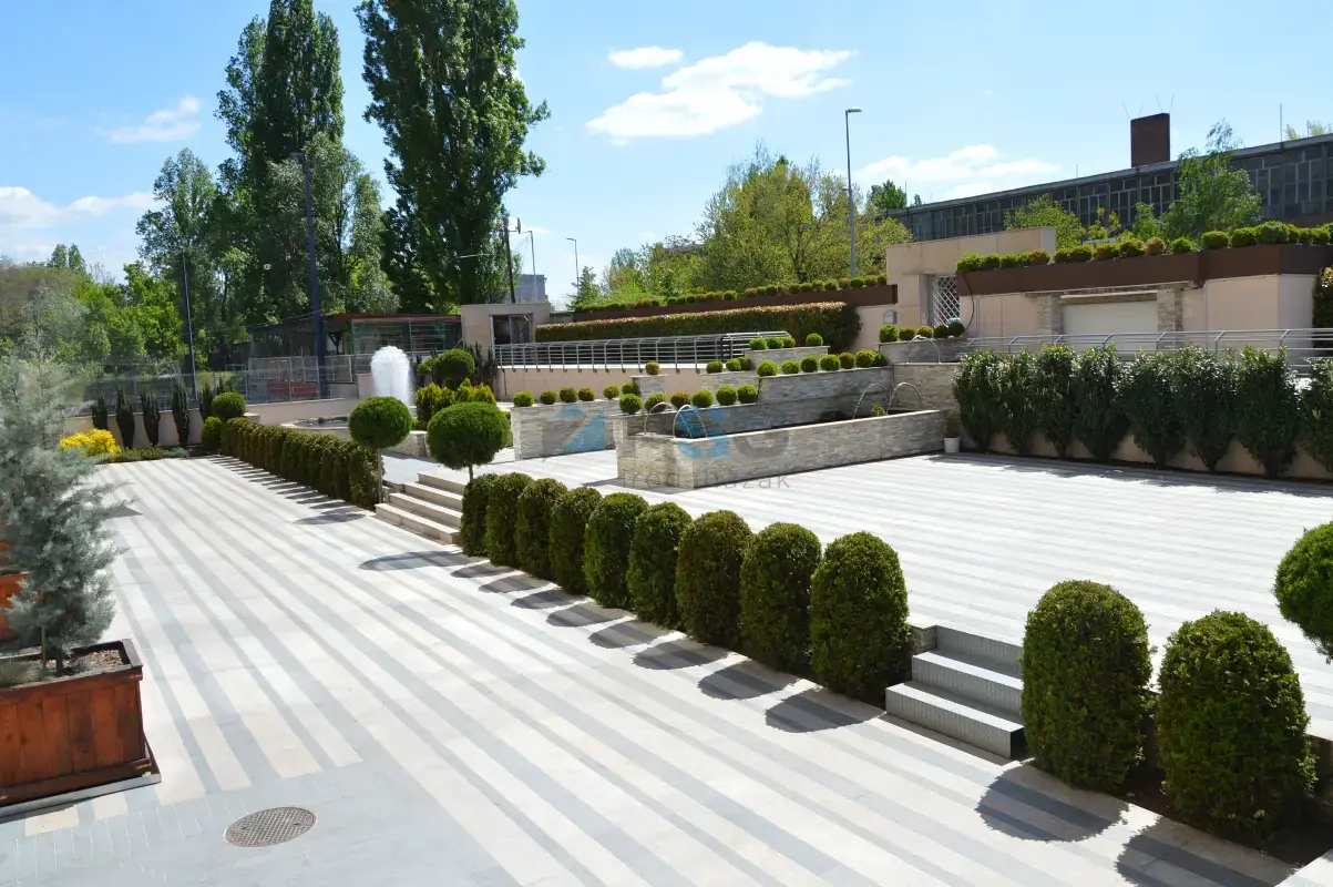 Spirit Corner irodaház