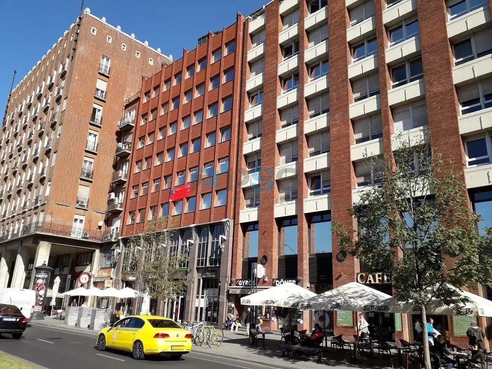 Európa Center irodaház