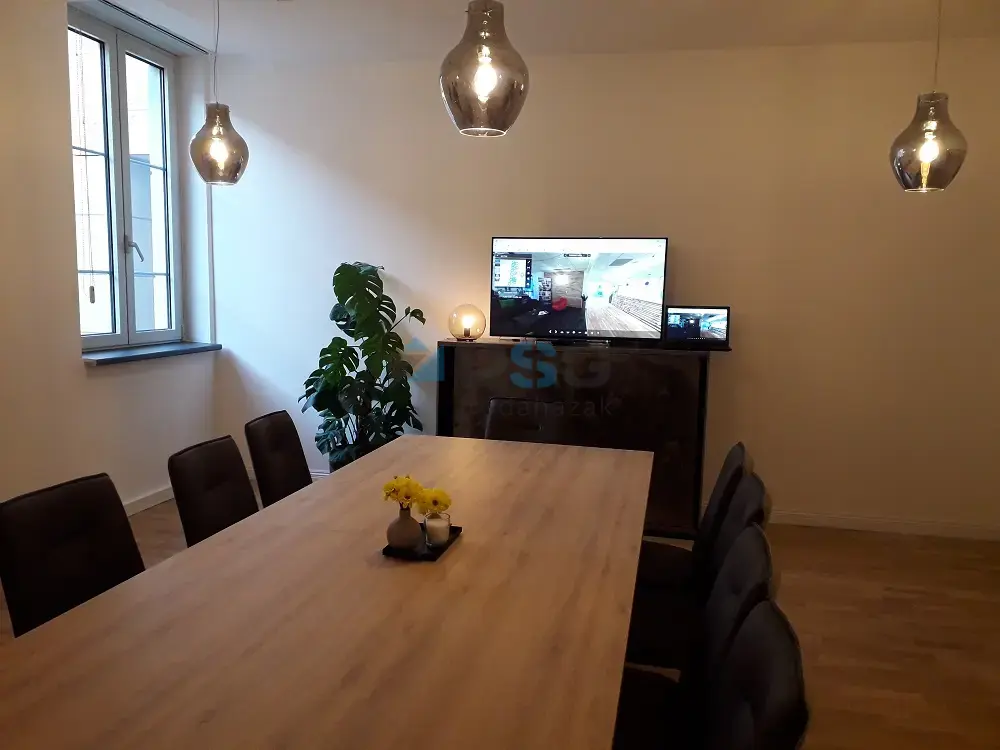 DBH BSQ Business Center