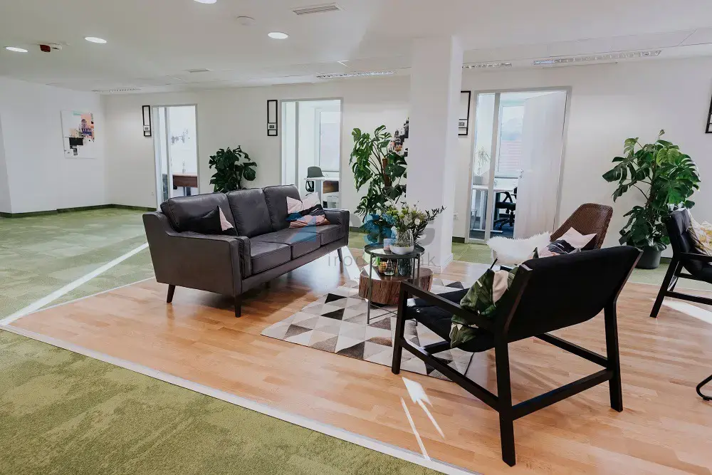 DBH BSQ Business Center