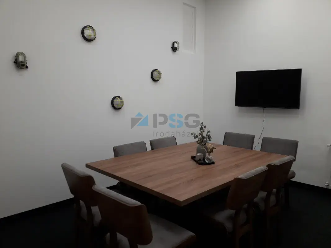 RM2 Business Center