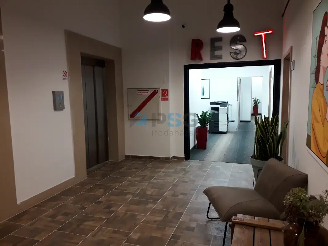 RM2 Business Center