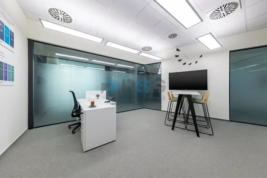 Szervita Square Signature