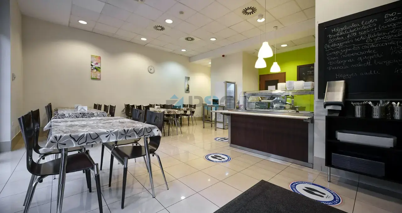 Irodaház a Róbert Károly körúton