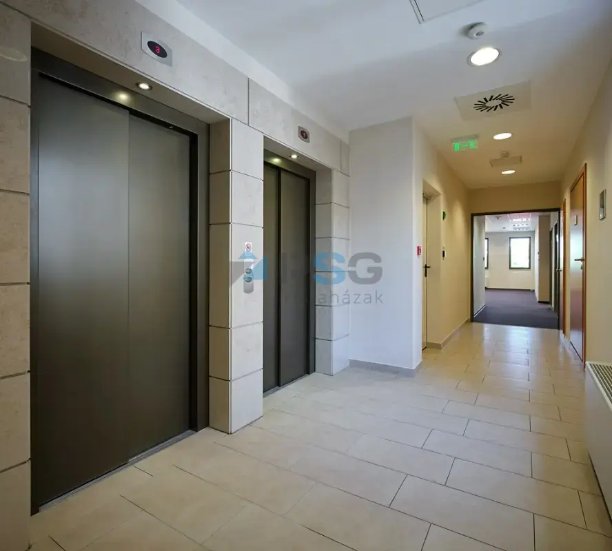 Irodaház a Róbert Károly körúton