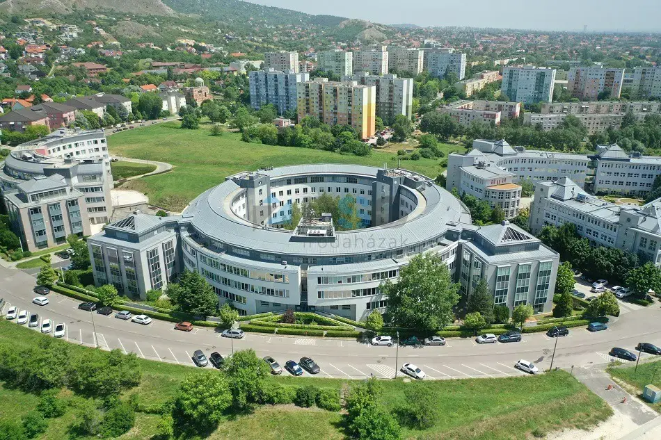 Irodaház Budaörsön