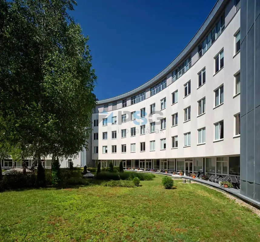 Irodaház Budaörsön