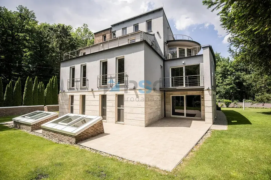 Budakeszi út közelében