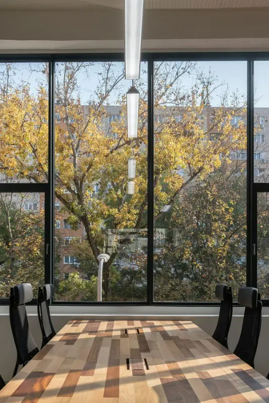 PUZL CowOrKing