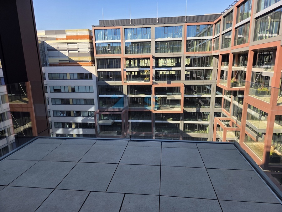 Center Point 3