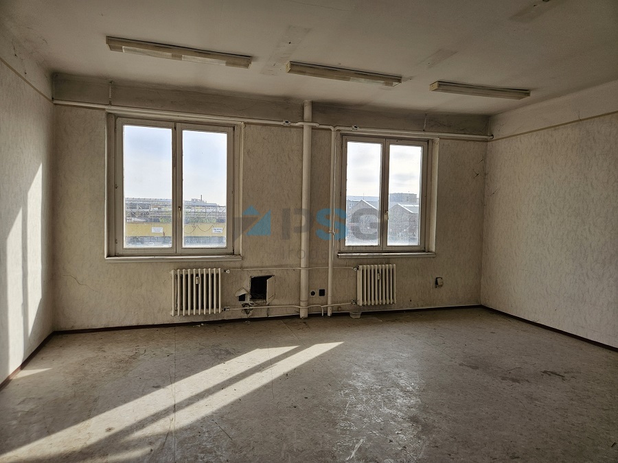 Csepeli eladó irodaház