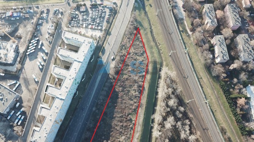 Eladó építési telek a Savoya Parknál