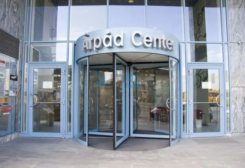 Árpád Center
