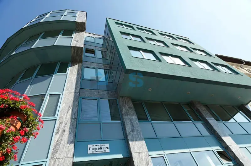 Árpád Center